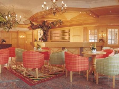 Gasthof Pitztaler Hof Венс Екстериор снимка